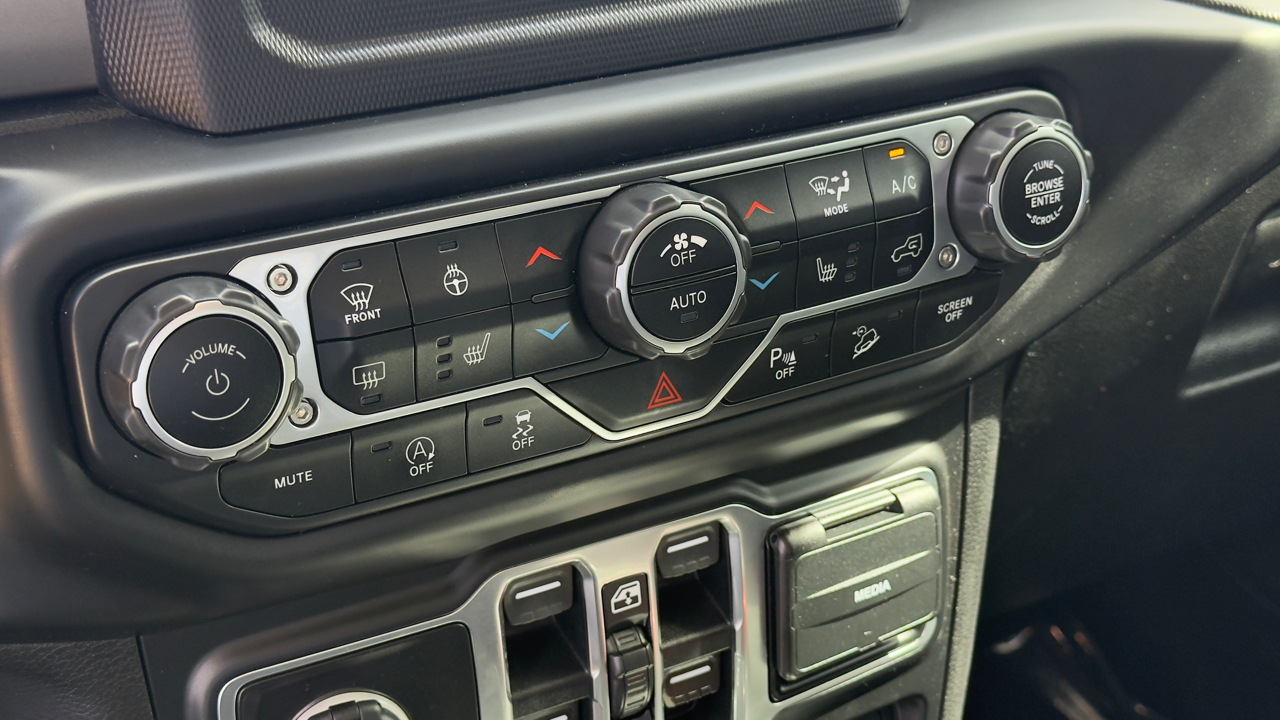 Jeep Wrangler Unlimited Willys 4x4 2020