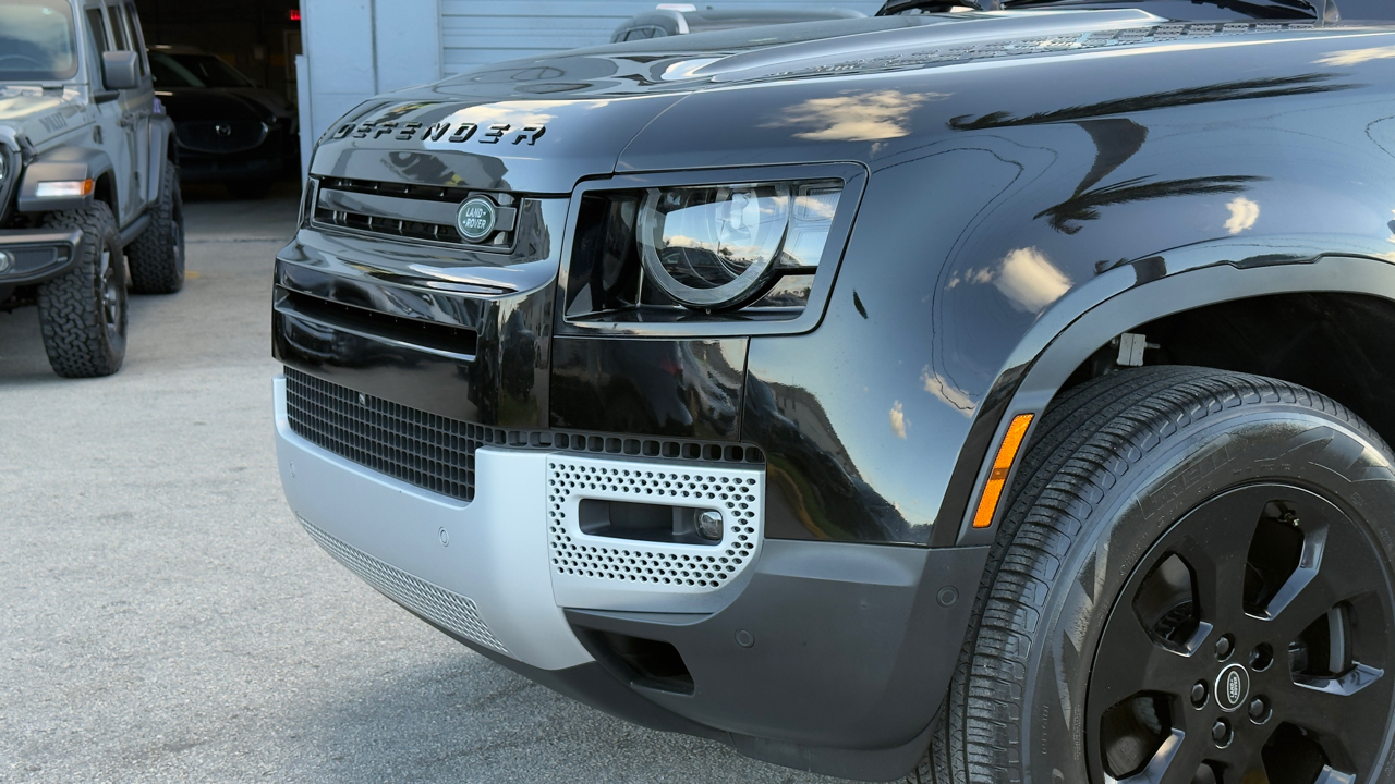 Land Rover Defender 90 S AWD 2021