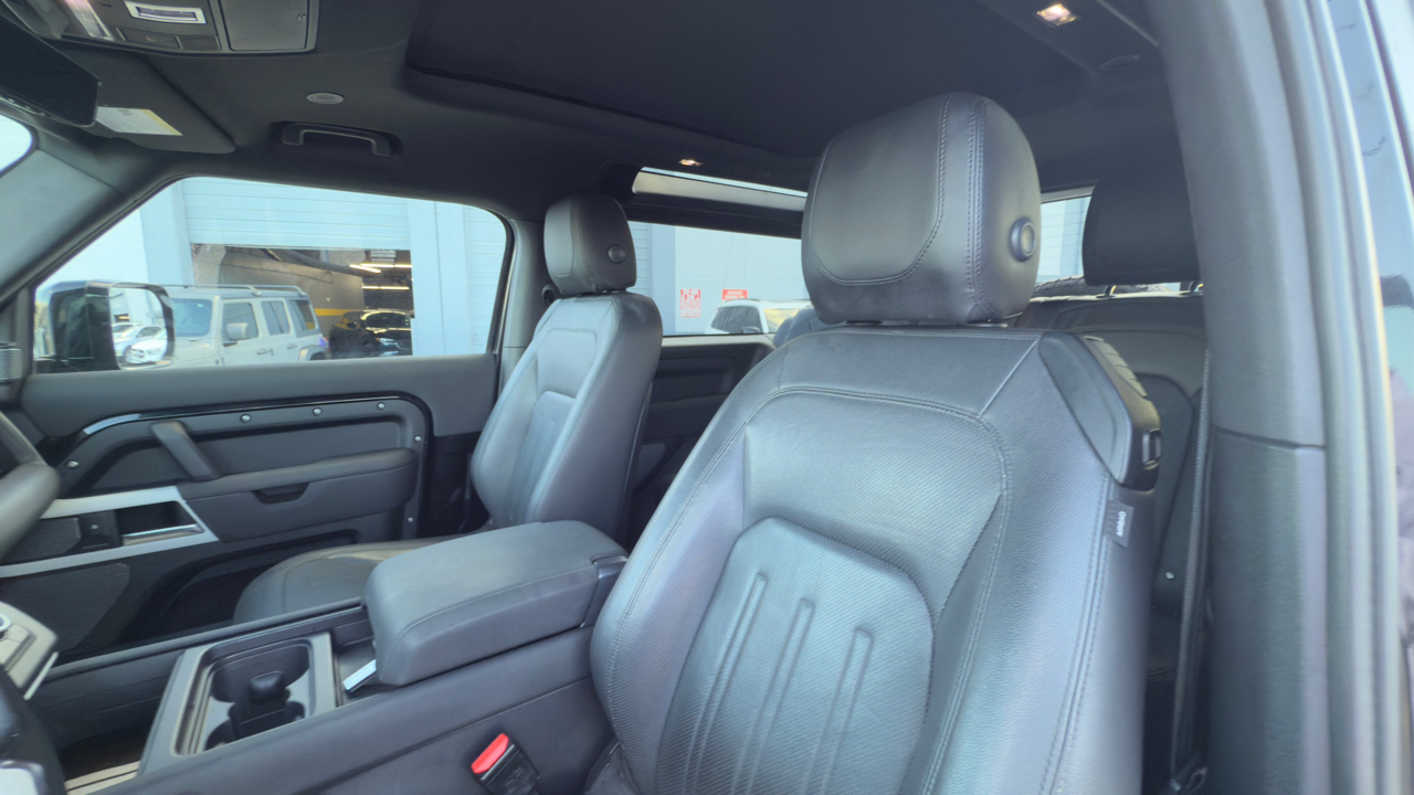 Land Rover Defender 90 S AWD 2021