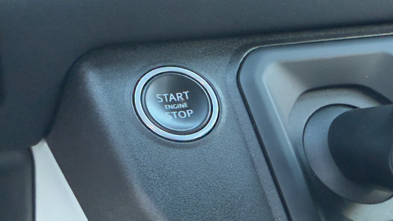 Land Rover Defender 90 S AWD 2021