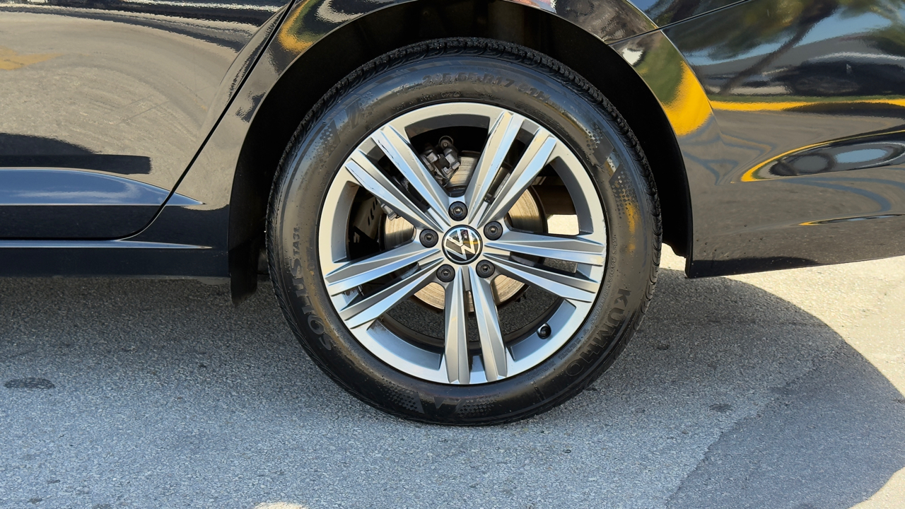 Volkswagen Jetta SE Auto 2024