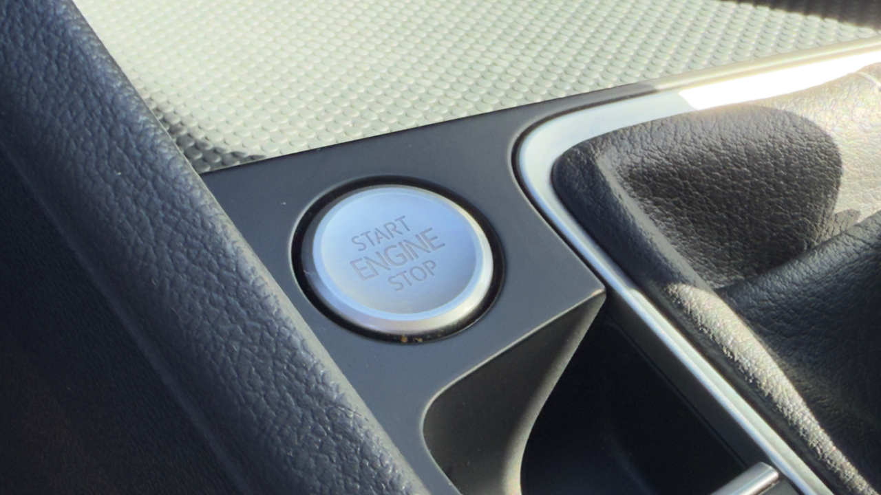 Volkswagen Jetta SE Auto 2024