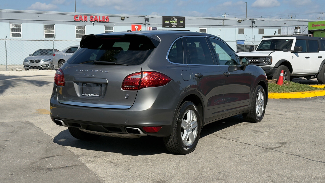 Porsche Cayenne AWD 4dr Manual 2014