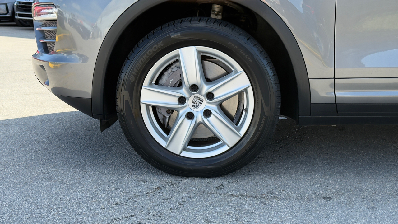 Porsche Cayenne AWD 4dr Manual 2014