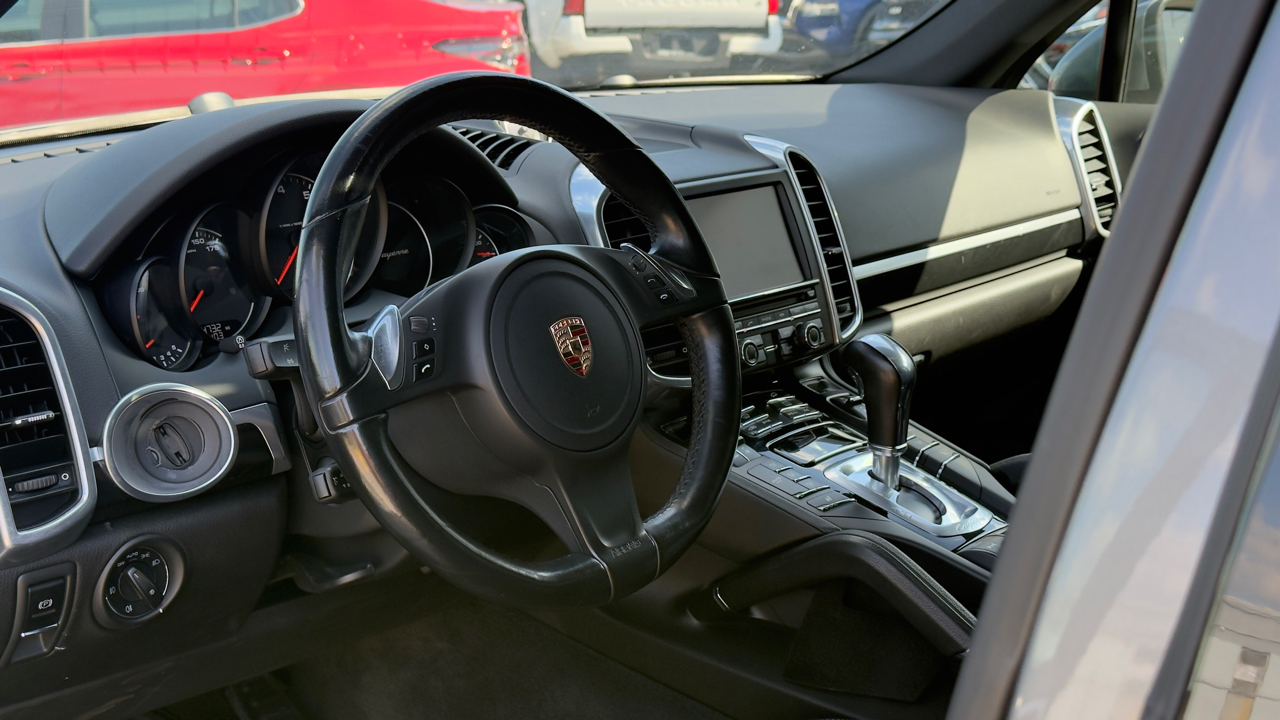 Porsche Cayenne AWD 4dr Manual 2014