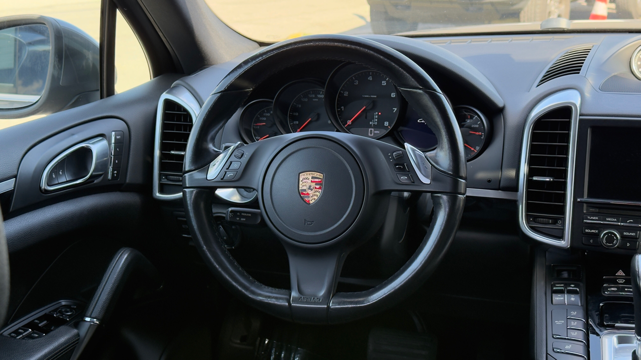 Porsche Cayenne AWD 4dr Manual 2014