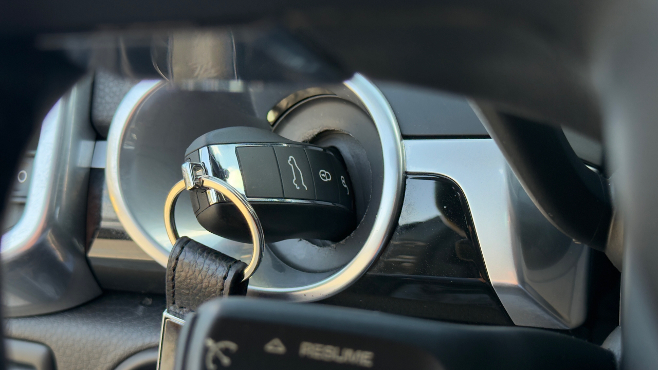 Porsche Cayenne AWD 4dr Manual 2014