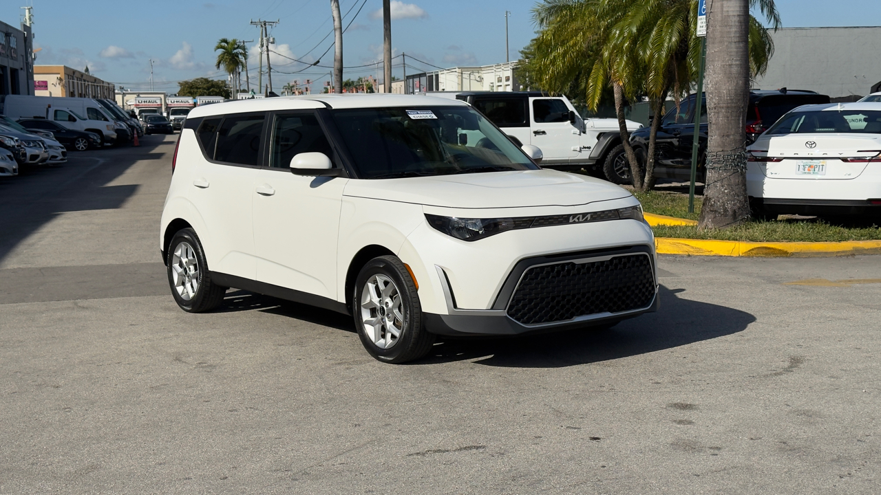 Kia Soul LX IVT 2023