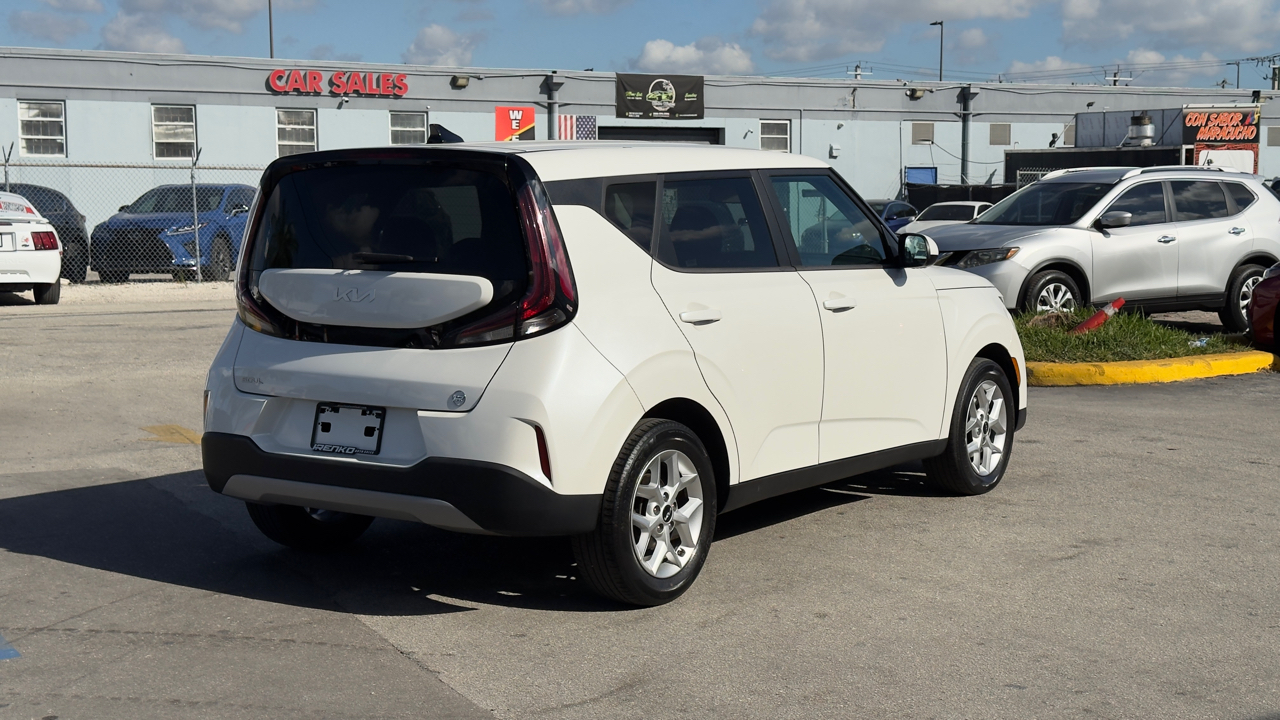 Kia Soul LX IVT 2023