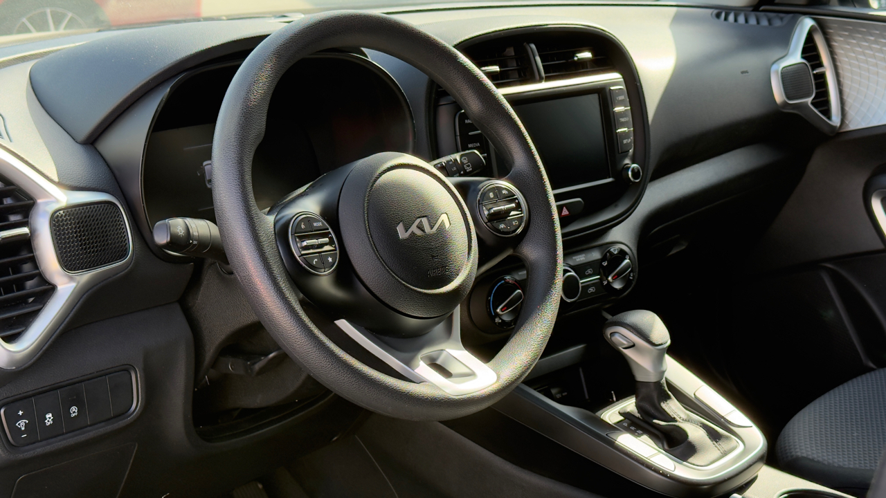 Kia Soul LX IVT 2023