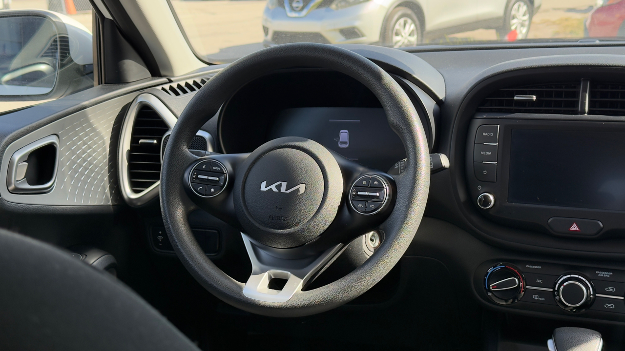 Kia Soul LX IVT 2023