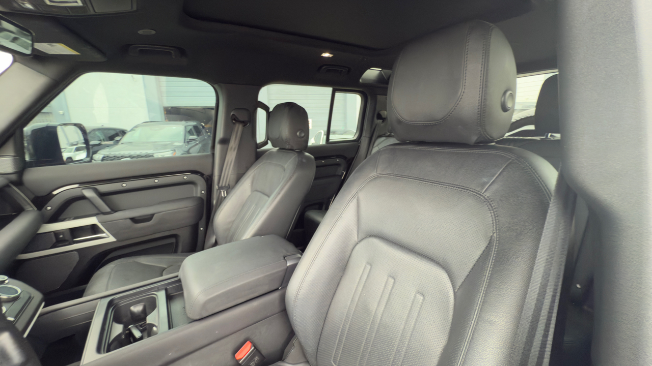 Land Rover Defender 110 SE AWD 2022