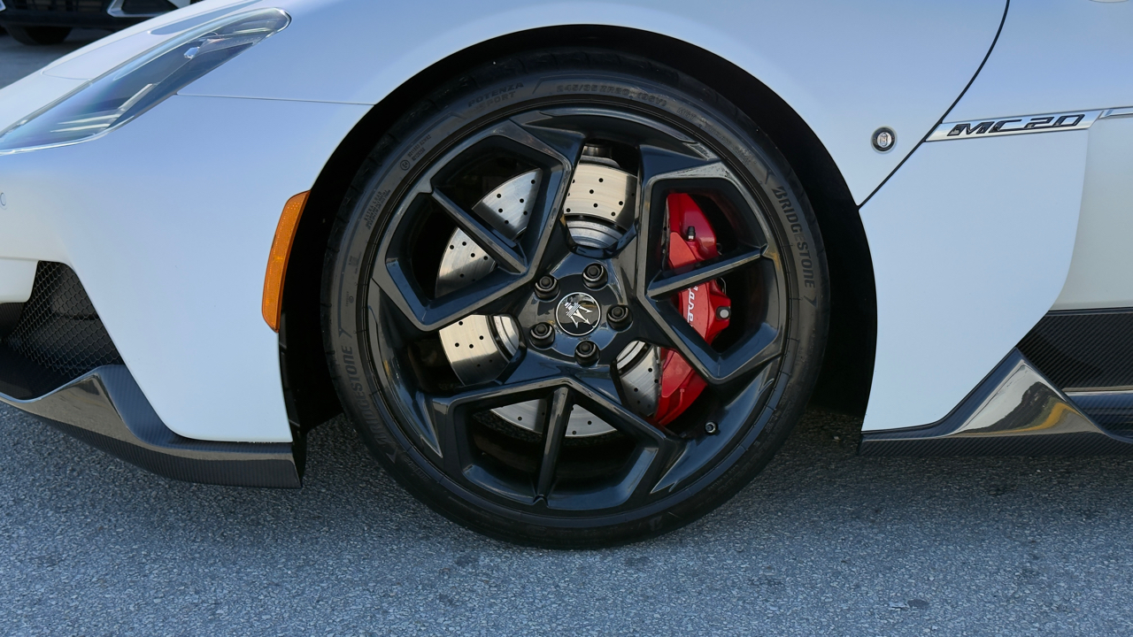 Maserati MC20 Coupe 2022