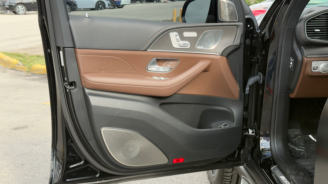 Mercedes-Benz GLS AMG GLS 63 4MATIC+ SUV 2024