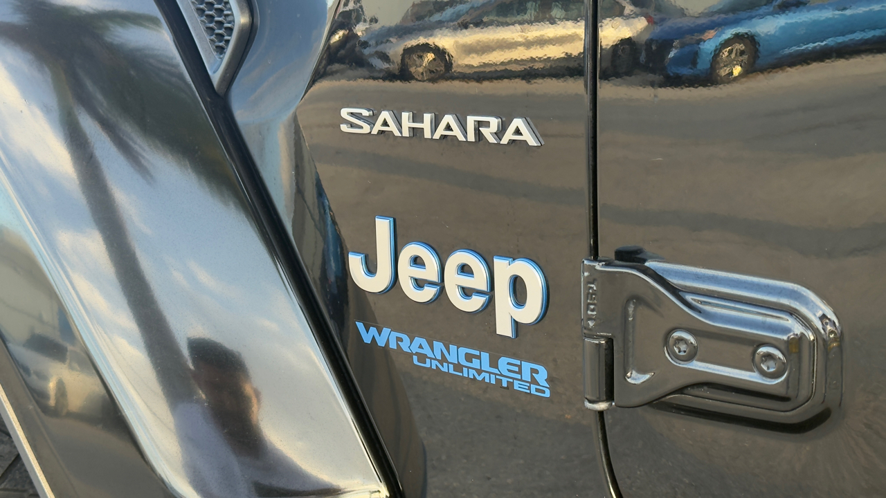 Jeep Wrangler 4xe Unlimited Sahara 4x4 2022