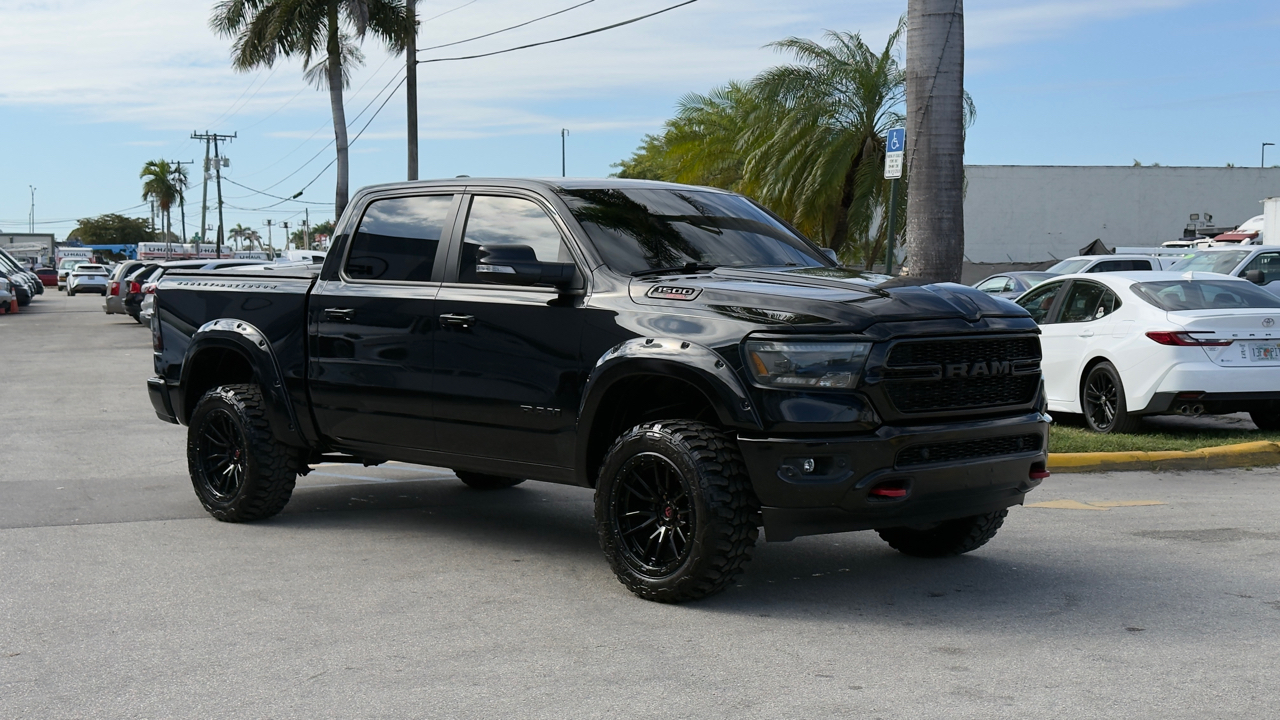 RAM 1500 Big Horn 4x2 Crew Cab 5'7" Box 2022