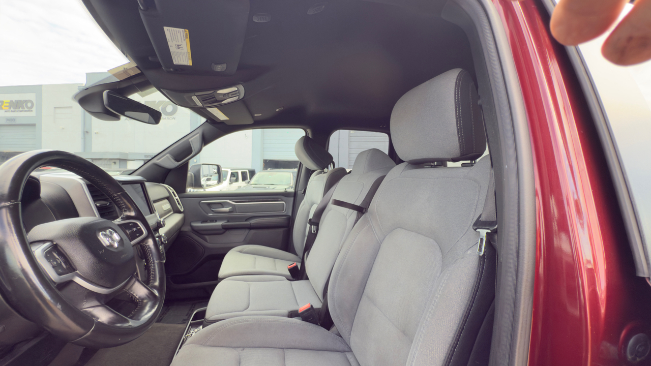 RAM 1500 Big Horn 4x2 Quad Cab 6'4" Box 2021