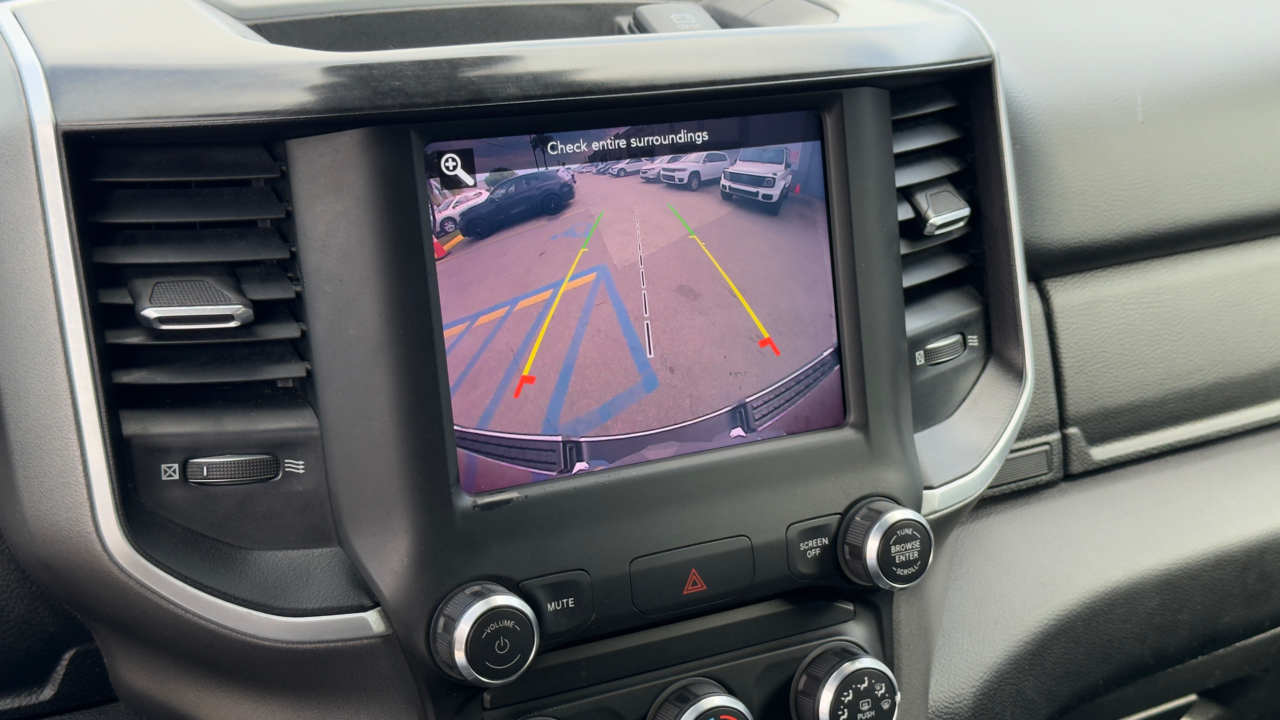 RAM 1500 Big Horn 4x2 Quad Cab 6'4" Box 2021