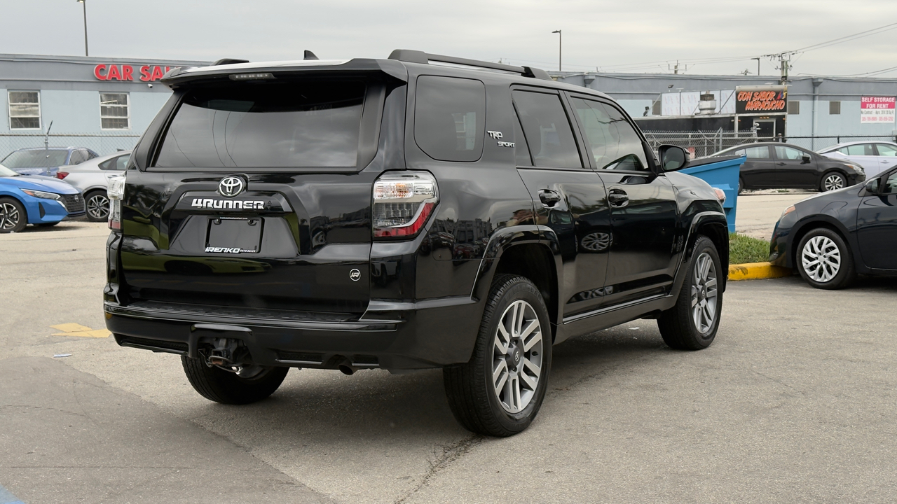 Toyota 4Runner TRD Sport 2WD (Natl) 2022