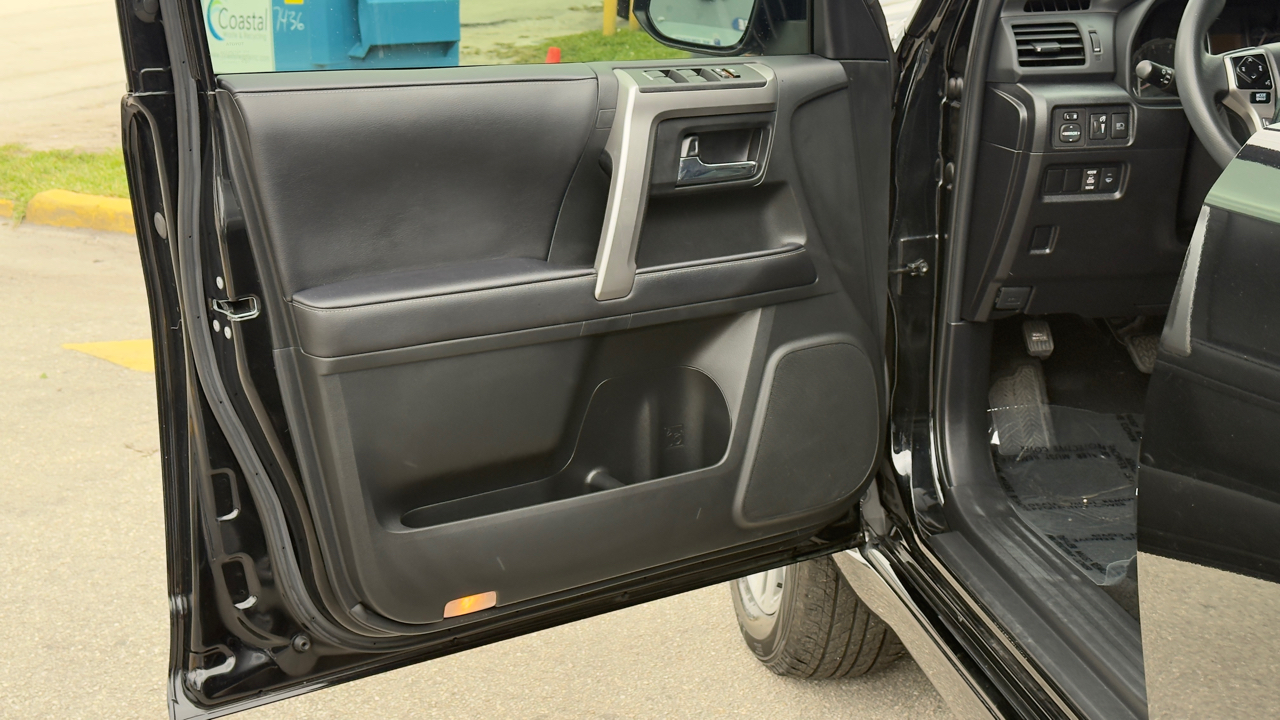 Toyota 4Runner TRD Sport 2WD (Natl) 2022