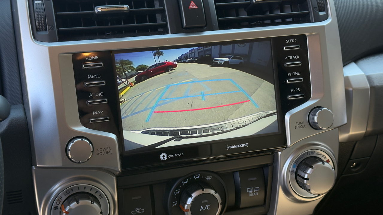 Toyota 4Runner SR5 2WD (Natl) 2021