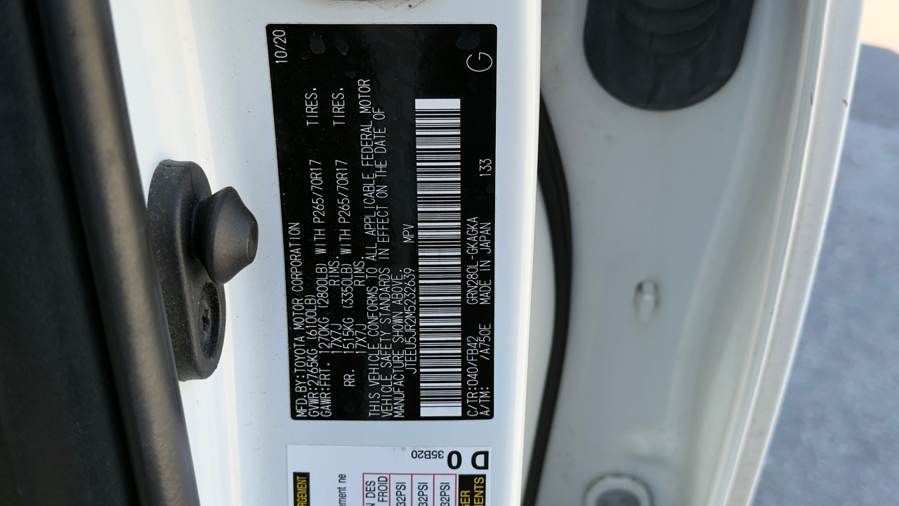 Toyota 4Runner SR5 2WD (Natl) 2021