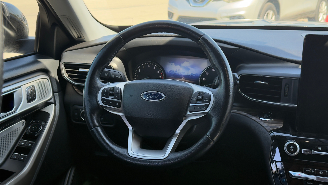 Ford Explorer Limited RWD 2022