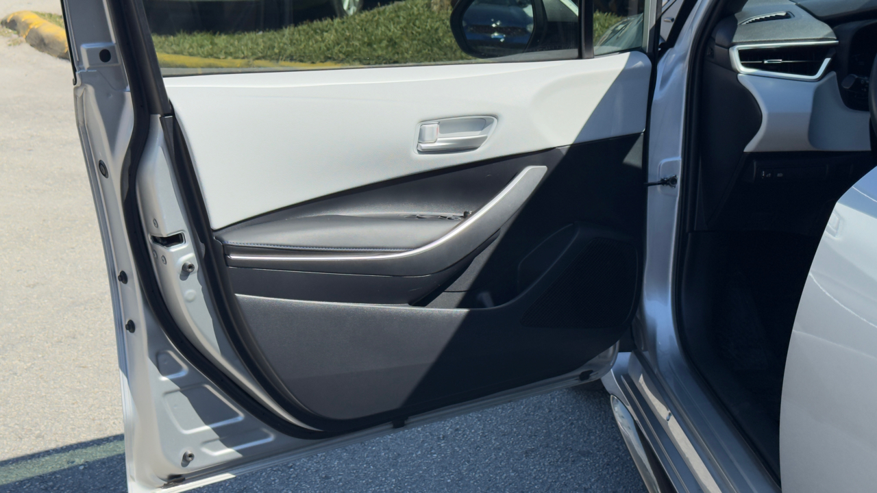 Toyota Corolla Nightshade CVT (Natl) 2021