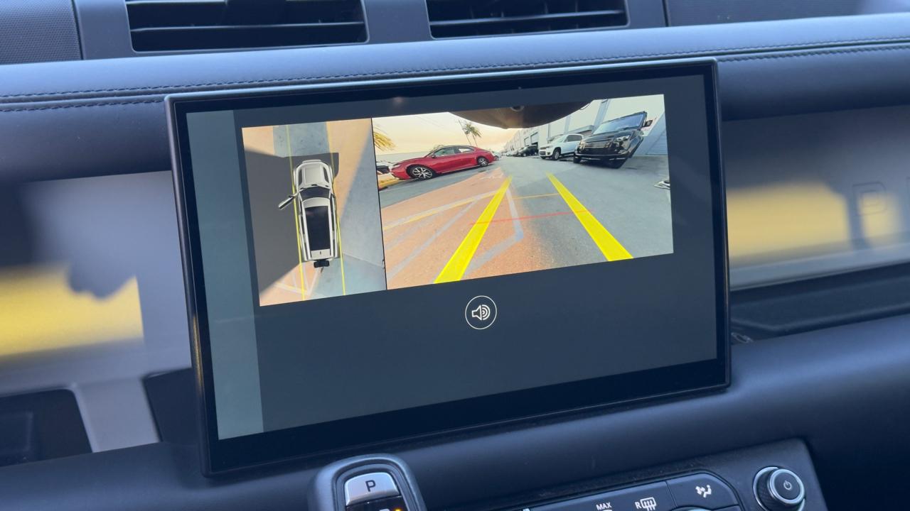 Land Rover Defender 130 First Edition AWD 2023