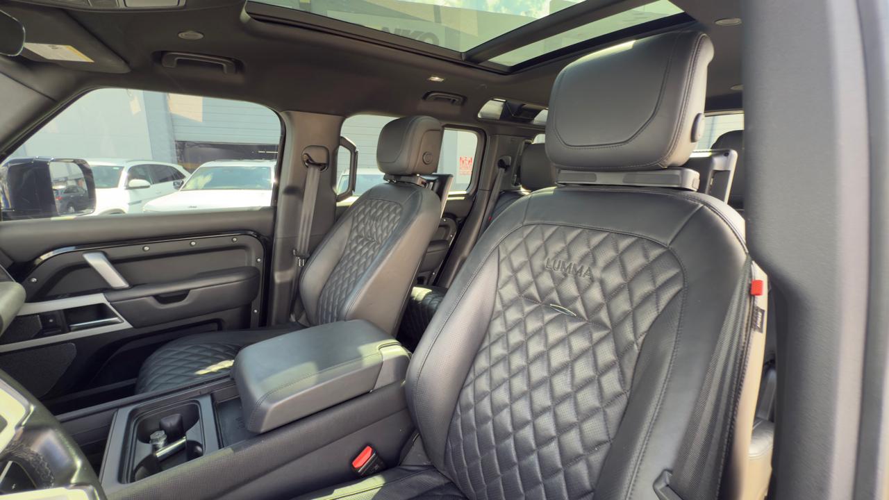 Land Rover Defender 110 X-Dynamic HSE AWD 2022