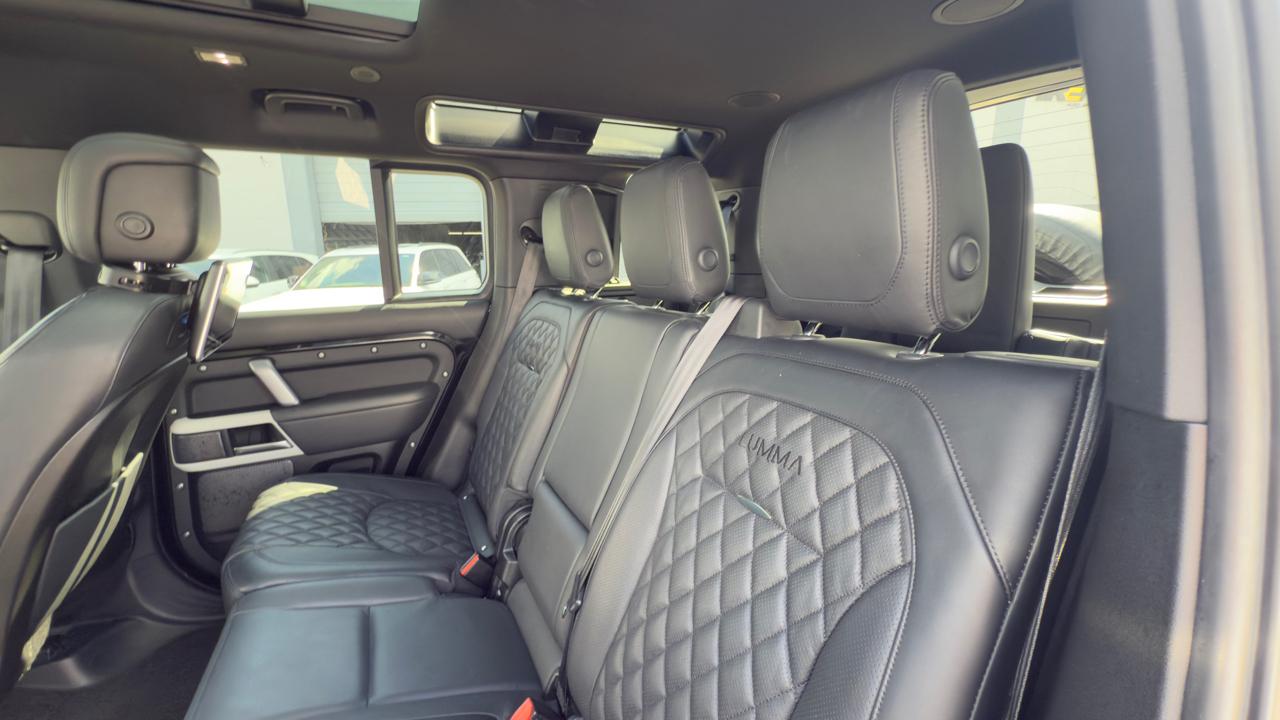 Land Rover Defender 110 X-Dynamic HSE AWD 2022