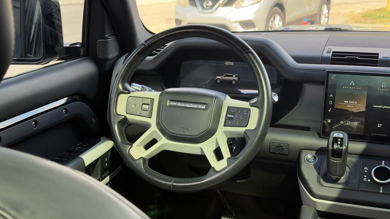 Land Rover Defender 110 X-Dynamic HSE AWD 2022