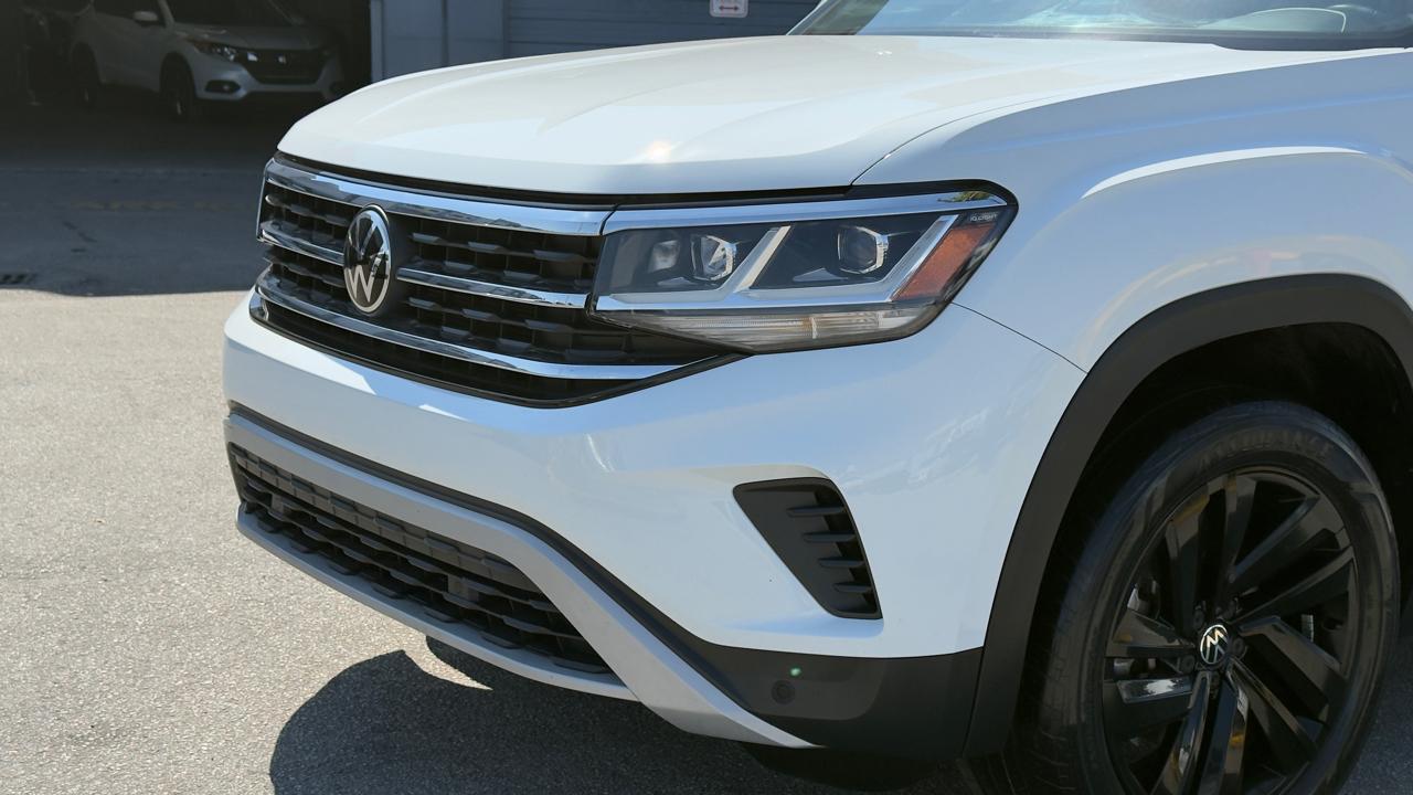 Volkswagen Atlas Cross Sport 2.0T SE w/Technology FWD 2023