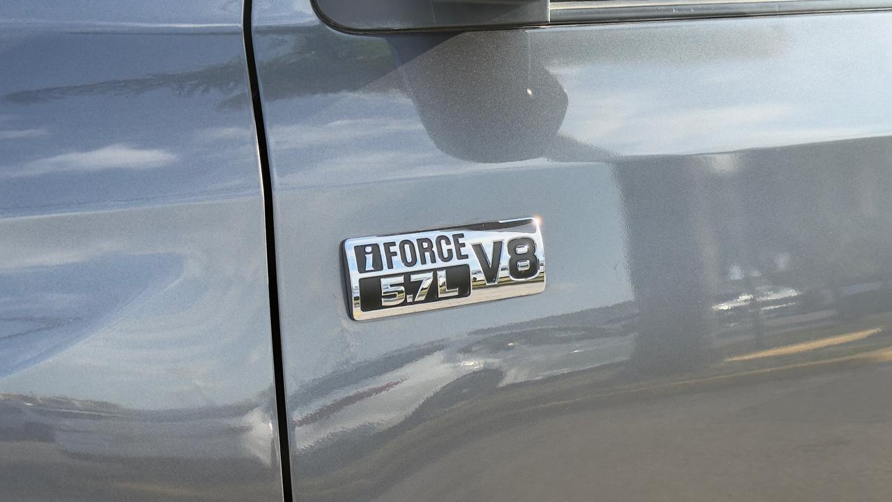 Toyota Tundra 4WD TRD Pro CrewMax 5.5' Bed 5.7L (Natl) 2021