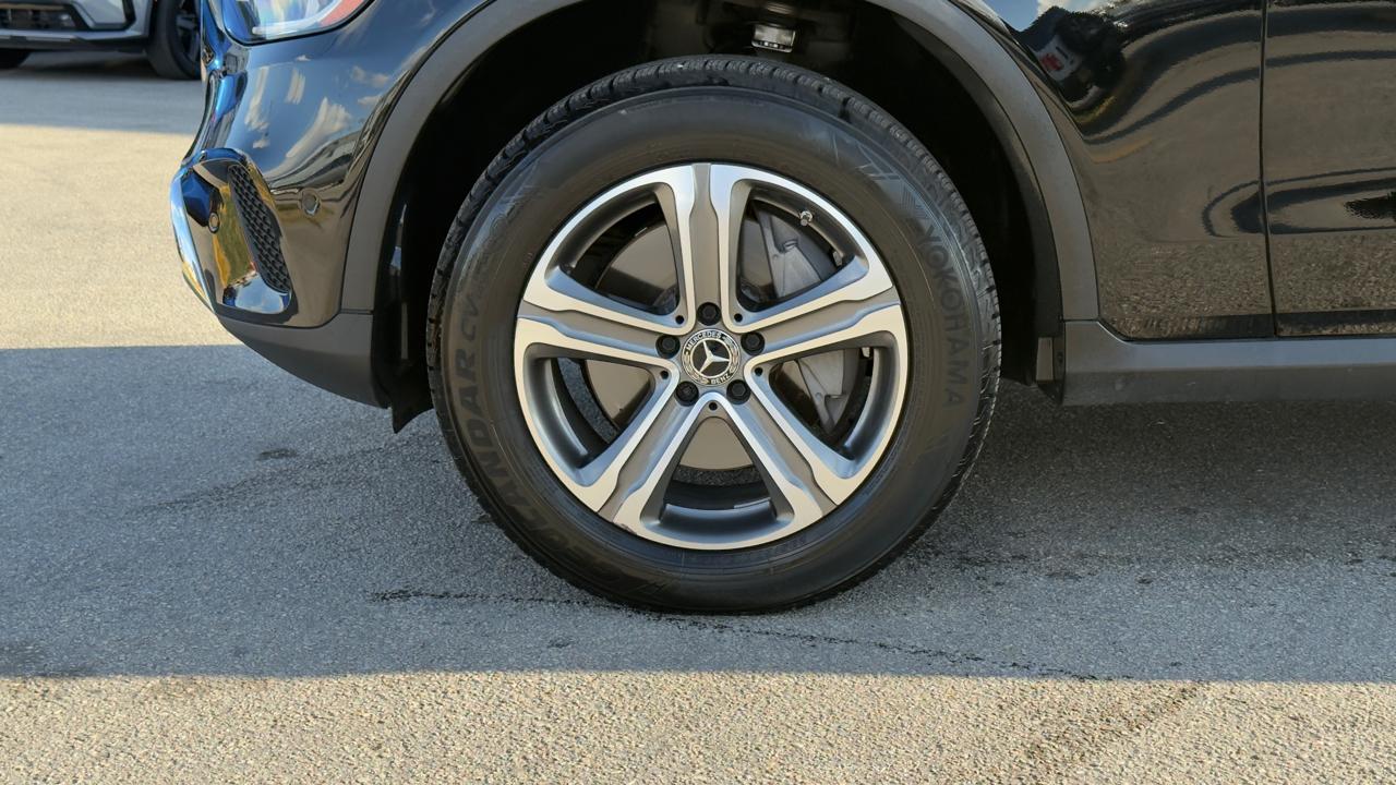 Mercedes-Benz GLC GLC 300 SUV 2022