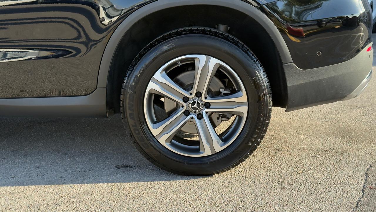 Mercedes-Benz GLC GLC 300 SUV 2022