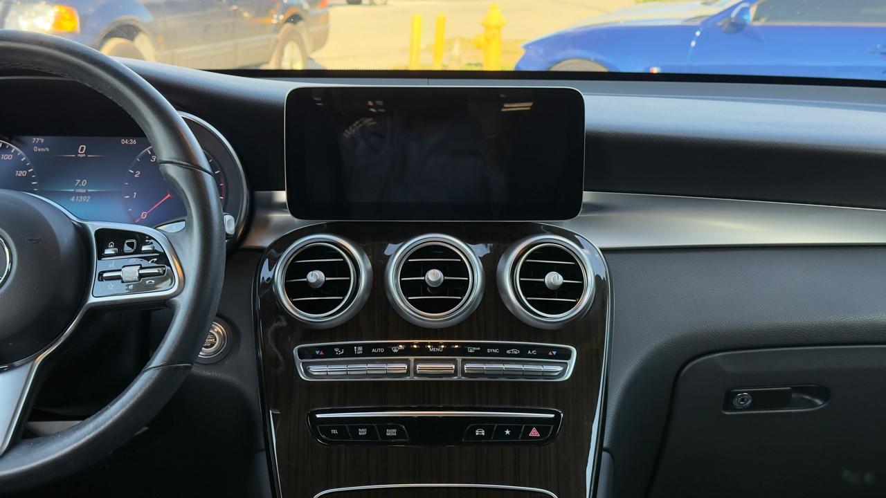 Mercedes-Benz GLC GLC 300 SUV 2022