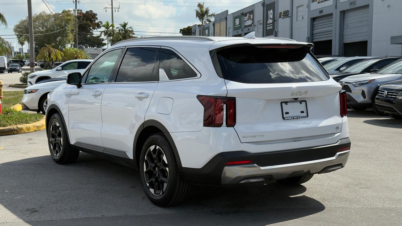 Kia Sorento S FWD 2024