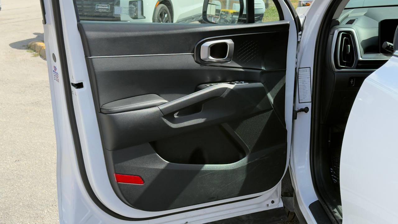 Kia Sorento S FWD 2024