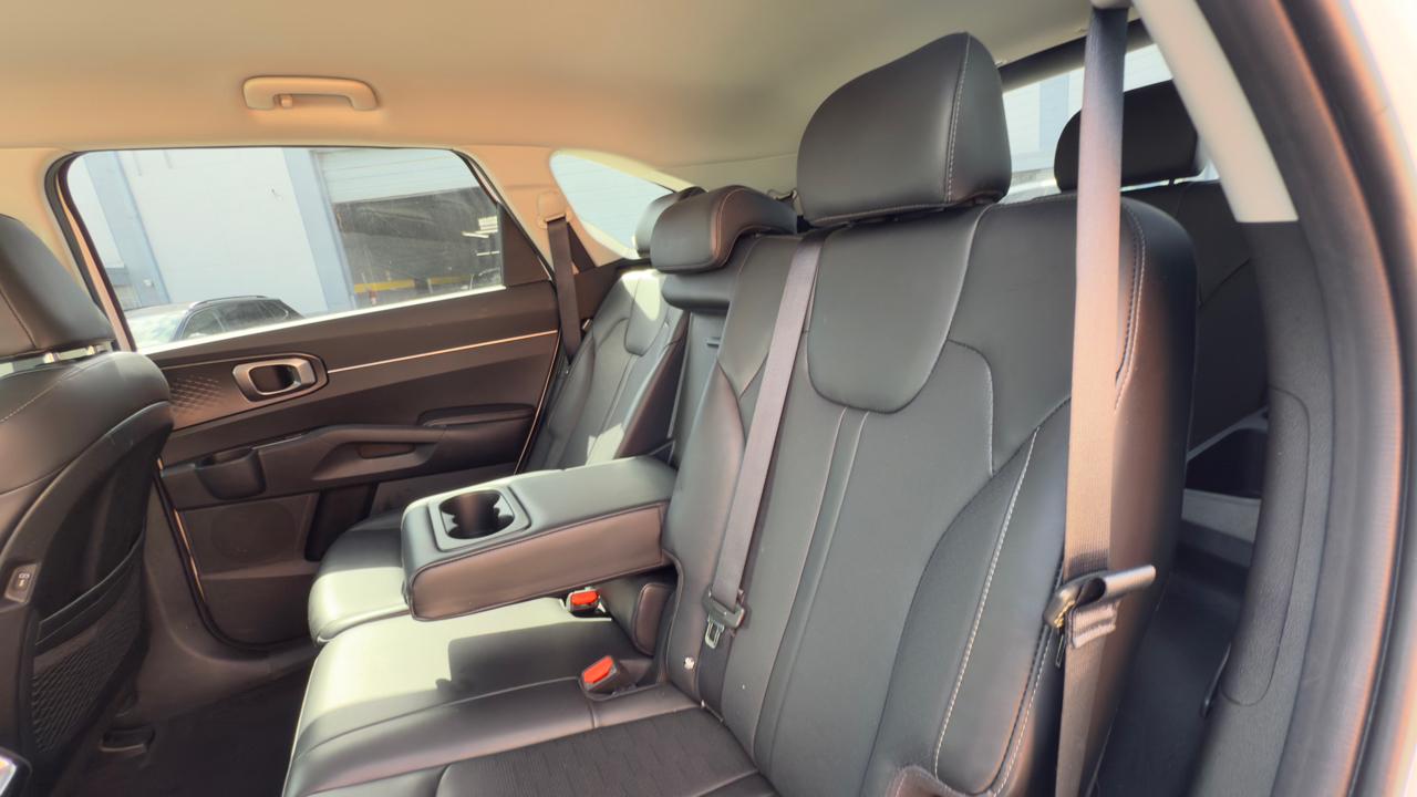 Kia Sorento S FWD 2024