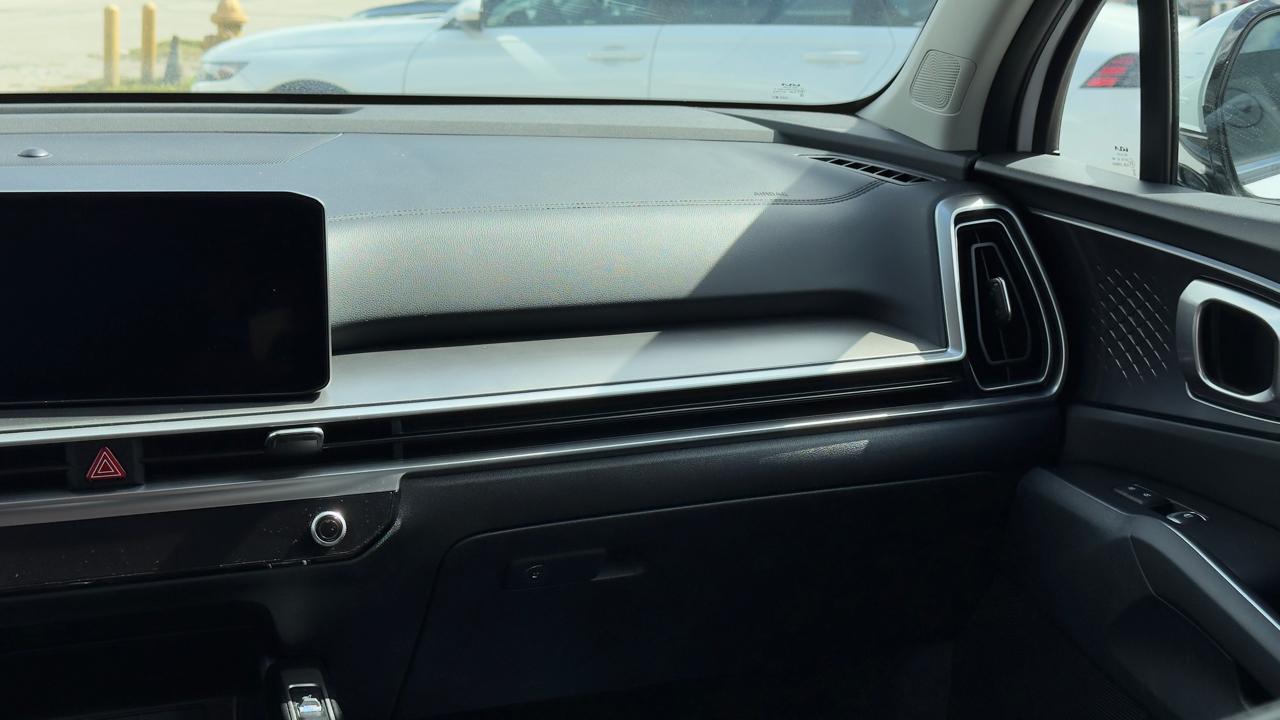 Kia Sorento S FWD 2024