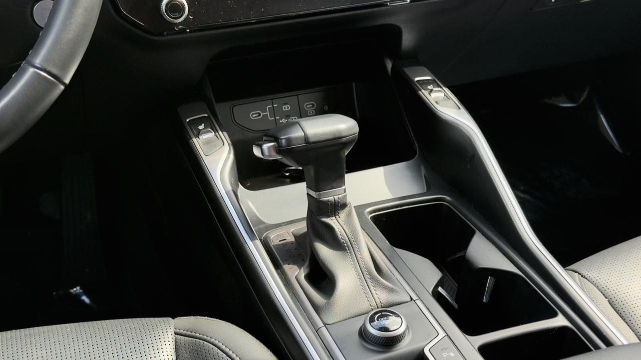 Kia Sorento S FWD 2024