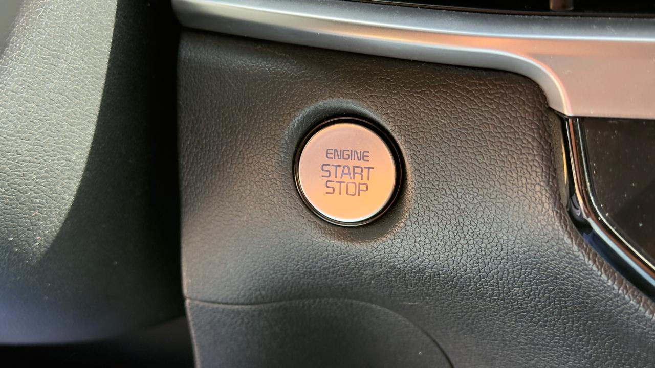 Kia Sorento S FWD 2024