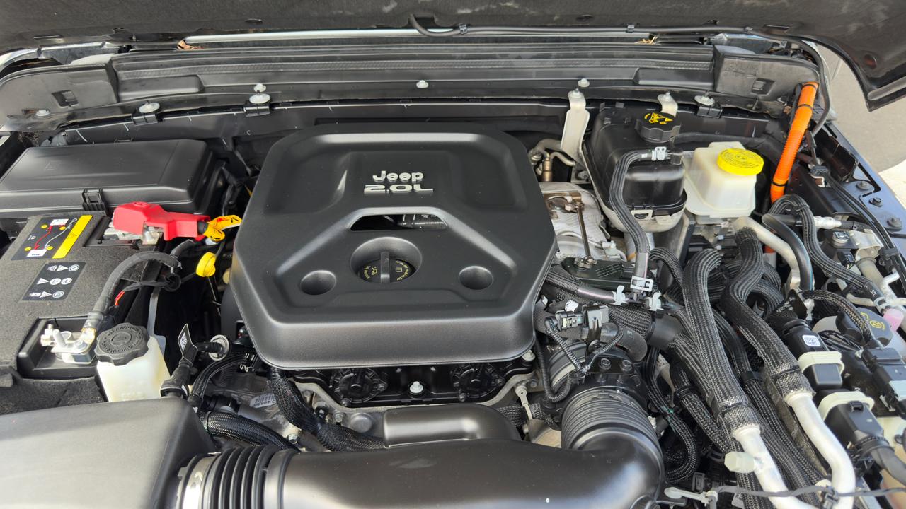 Jeep Wrangler 4xe Unlimited Sahara 4x4 2021