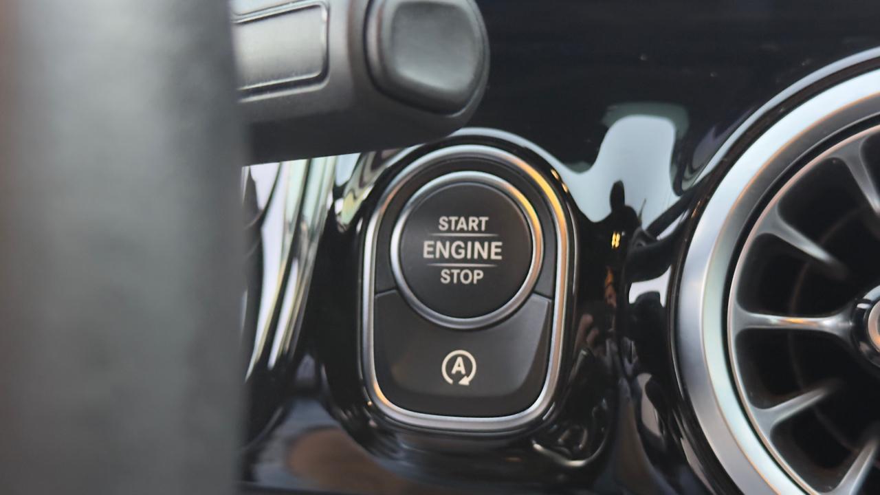 Mercedes-Benz GLA GLA 250 SUV 2025