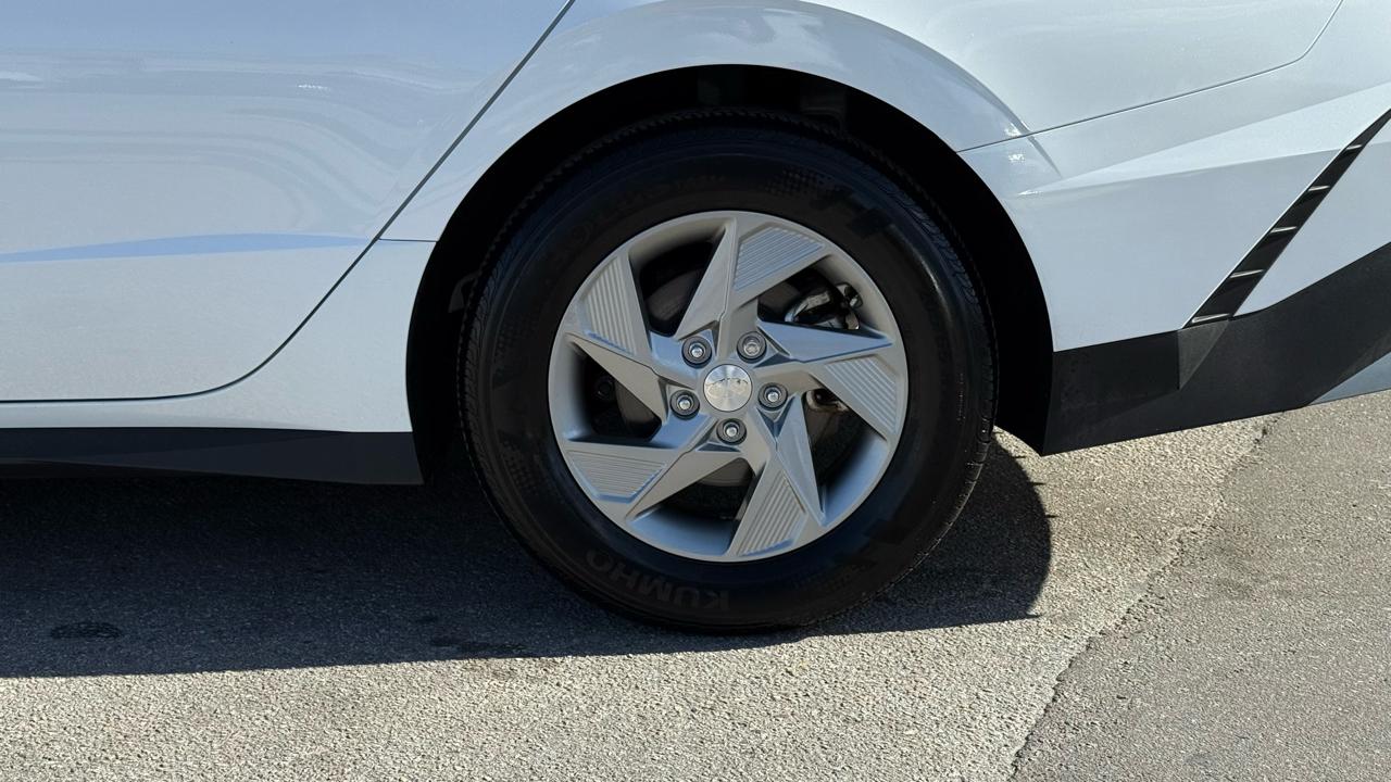 Hyundai Sonata SE FWD 2025