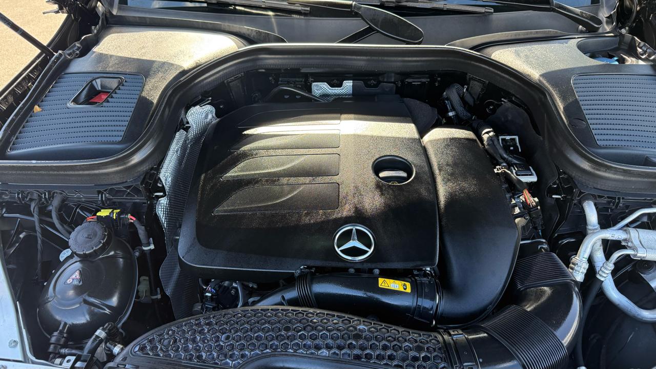 Mercedes-Benz GLC GLC 300 SUV 2022