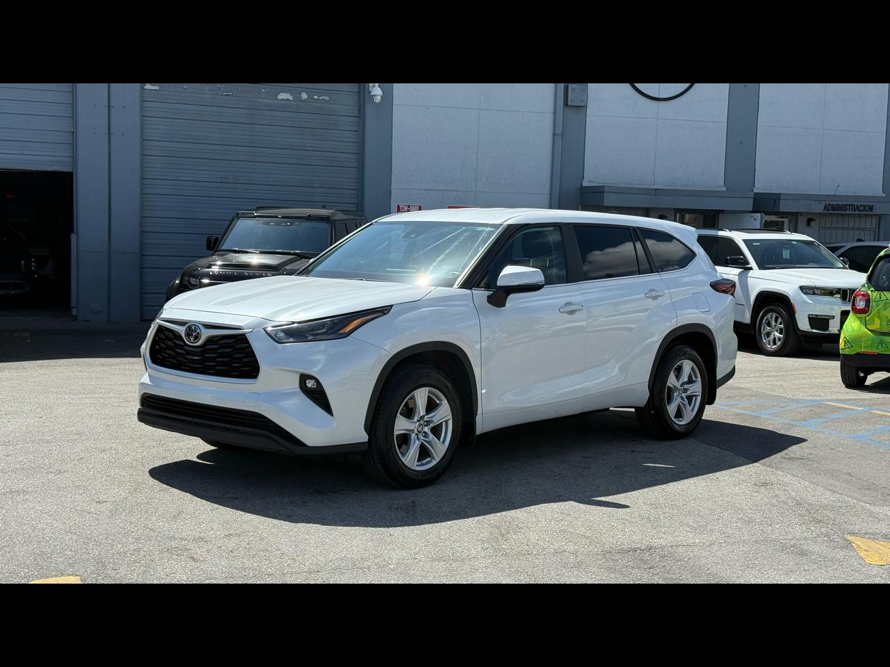 Toyota Highlander Platinum AWD (Natl) 2024
