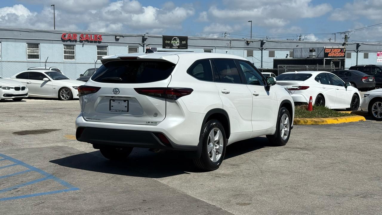 Toyota Highlander Platinum AWD (Natl) 2024