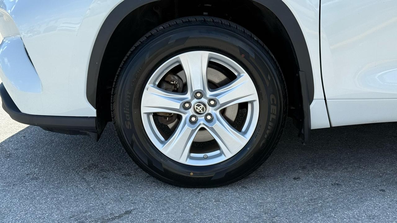 Toyota Highlander Platinum AWD (Natl) 2024